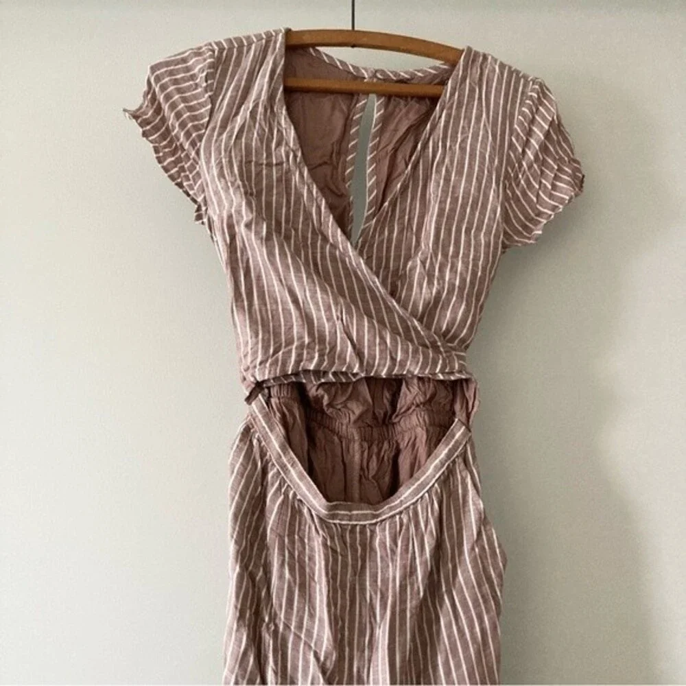 Abercrombie & Fitch faux wrap jump suit XST‎